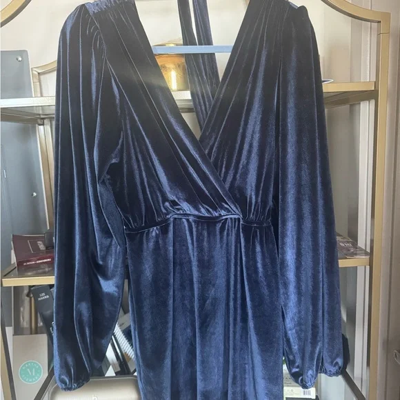 House of Harlow 1960 x Revolve Mika Kimono Dress in Navy - Picture 2 of 6